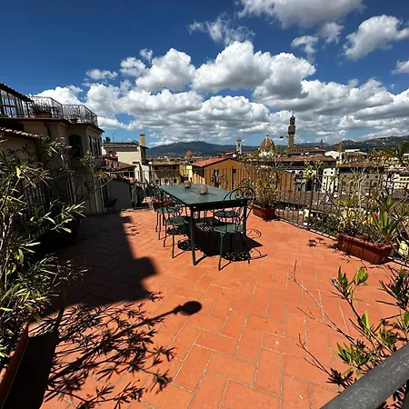 Acacia - Cosmea Apartment *